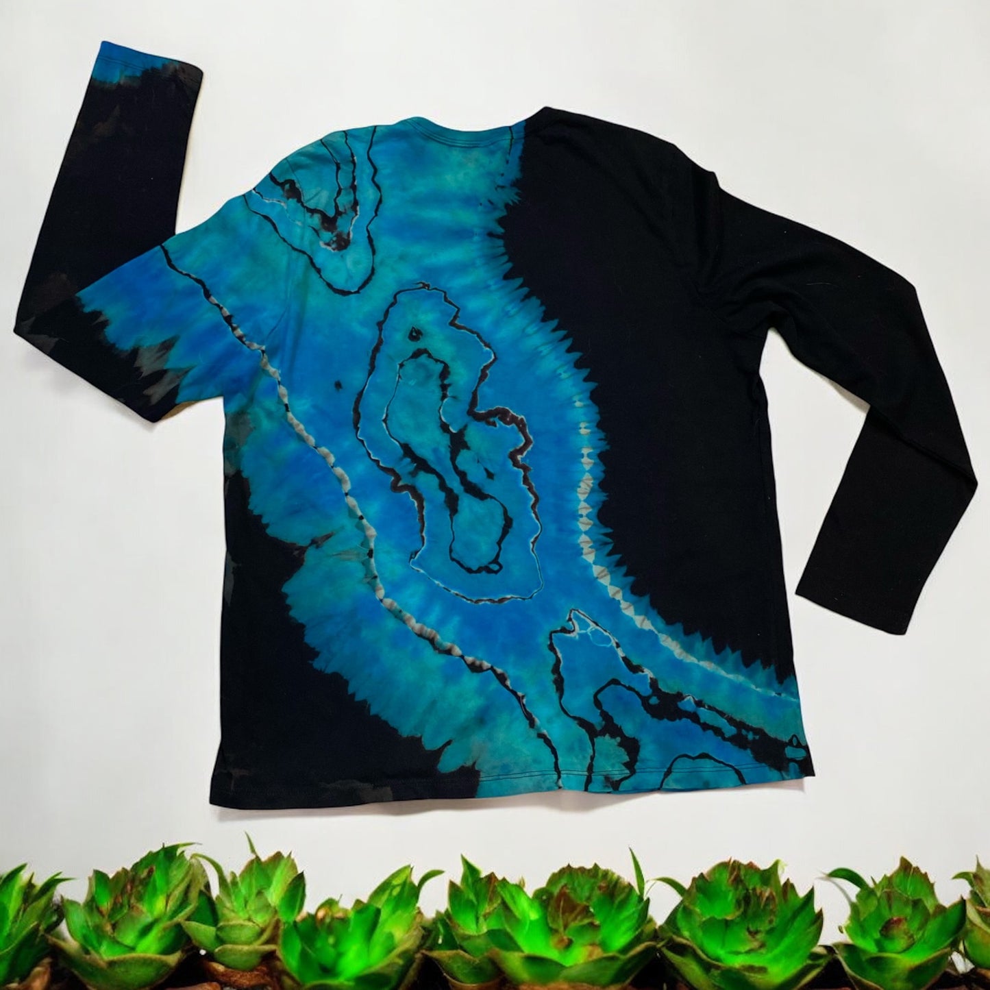 Reverse Geode Specialty Design Long Sleeve Women's XL Shirt