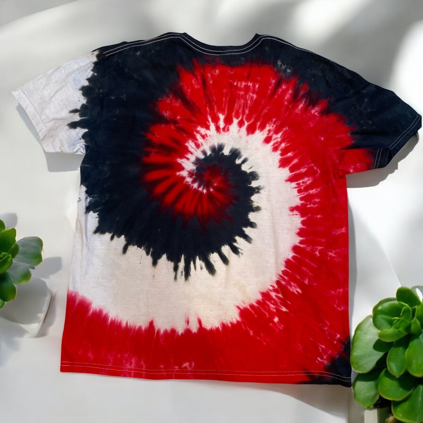 Liquid dyed~Portland Trailblazer Inspired~Spiral Design ~Unisex XL T-Shirt