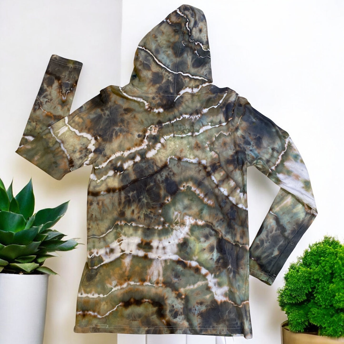 Camouflage Inspired Geode Design Unisex Medium Lightweight Jersey Style Hoodie