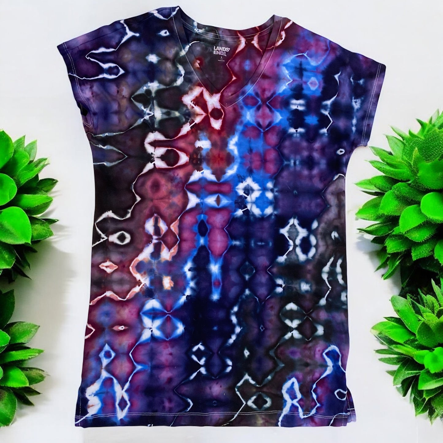Glitch Design Women's Small V-neck Tunic
