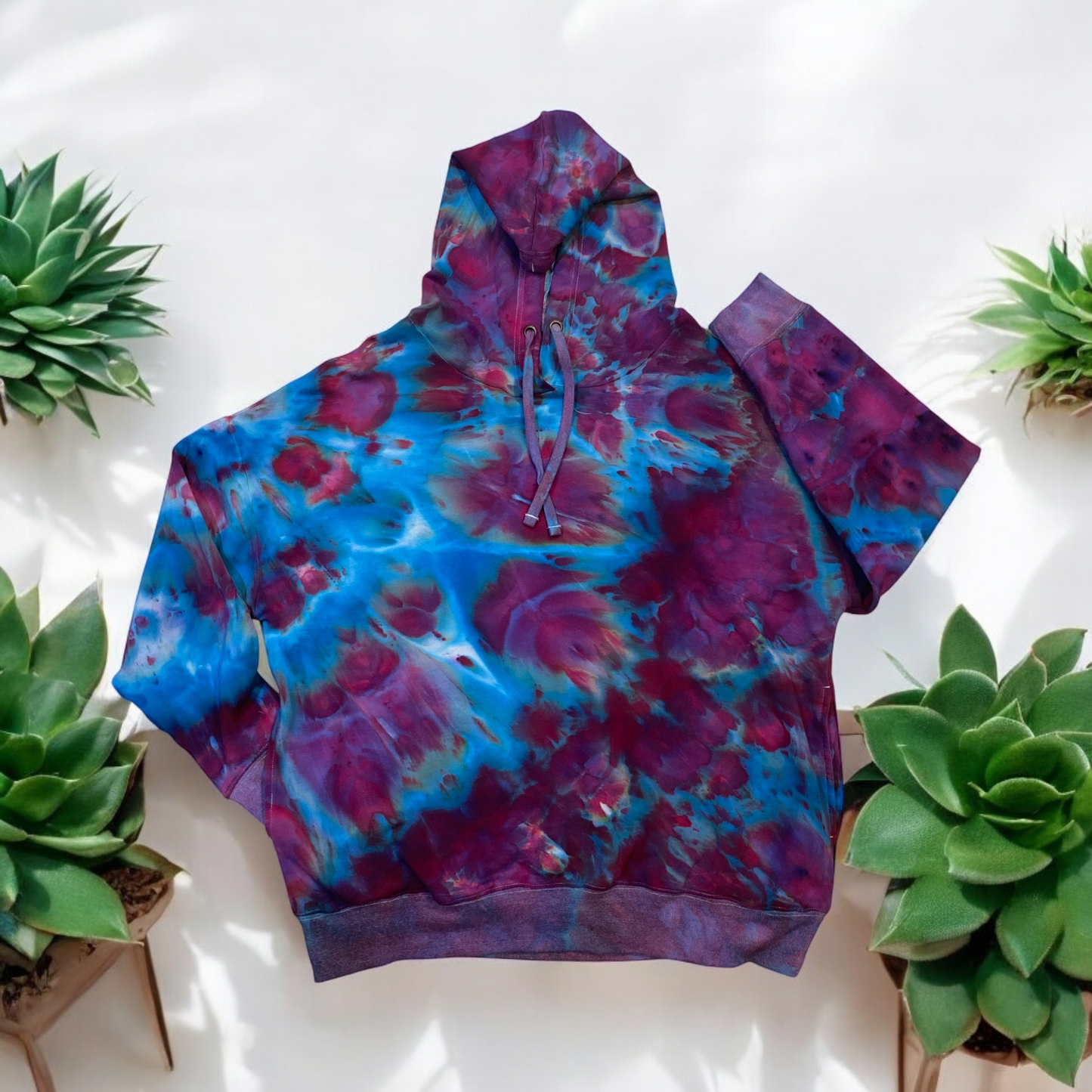 Buffalo Ladies Hoodie with Side Pockets
