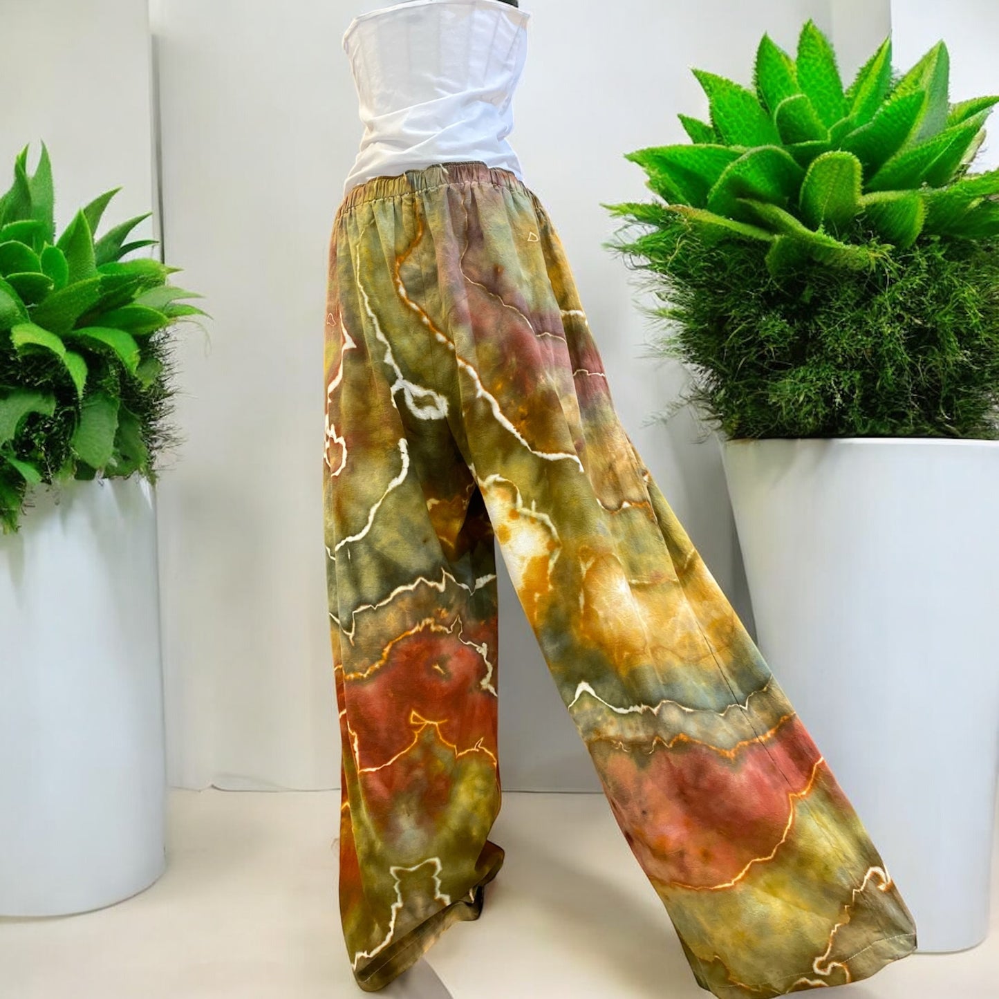 Earthy Geode Design Women's 2XL Drawstring Pants