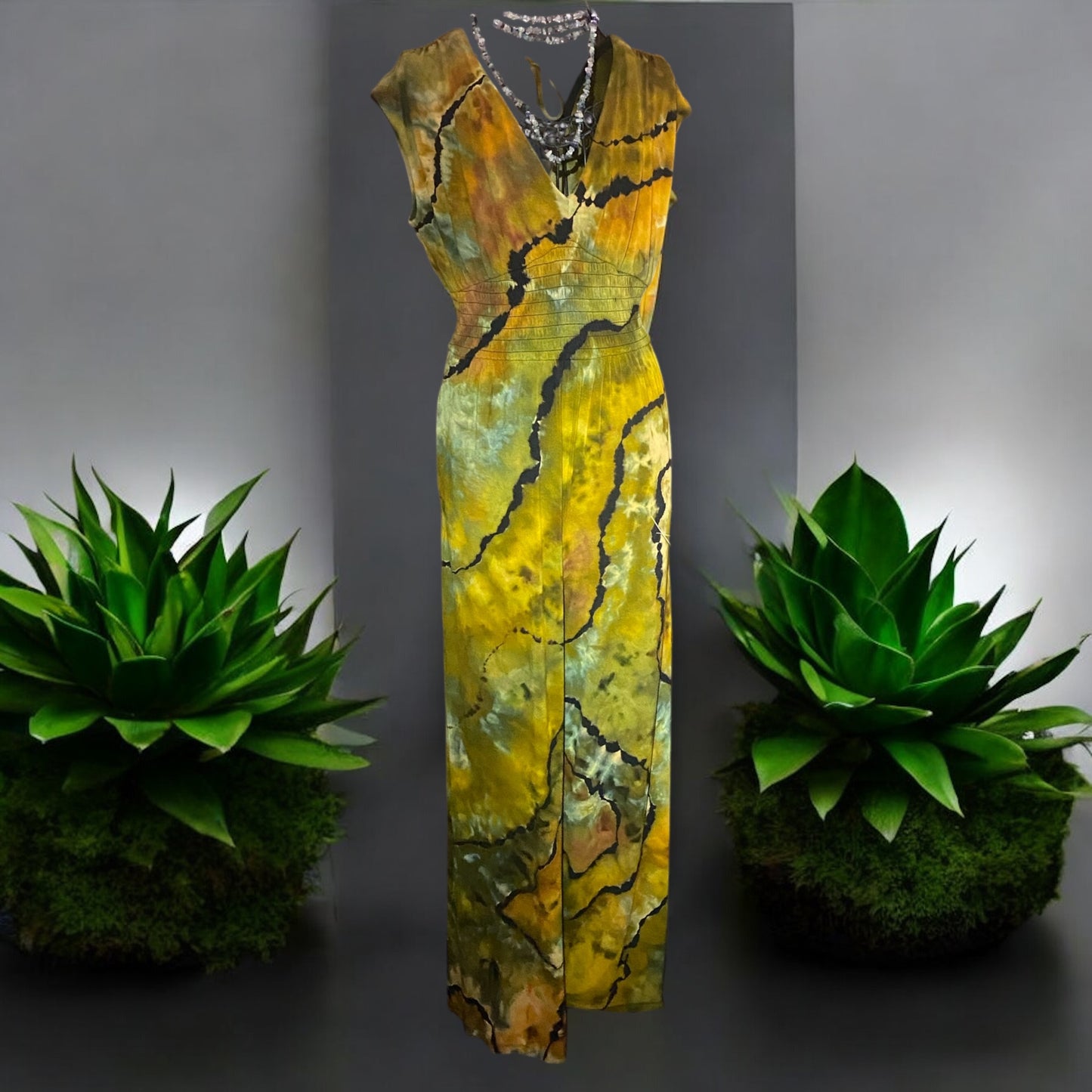Reverse Geode Design Women's Small Tall Waist Defined Jumpsuit