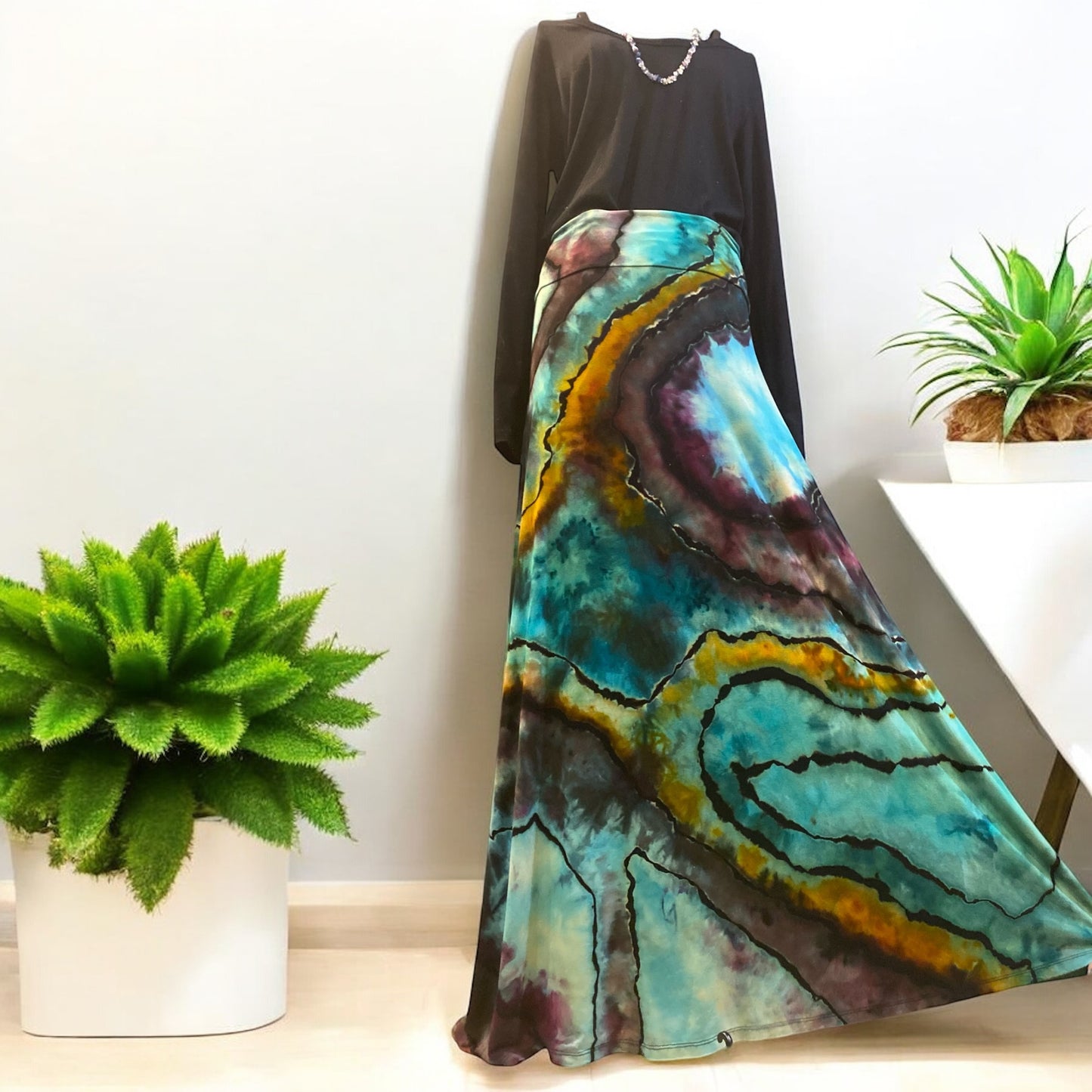 Reverse Geode Design Women's Extra Large Maxi Shirt