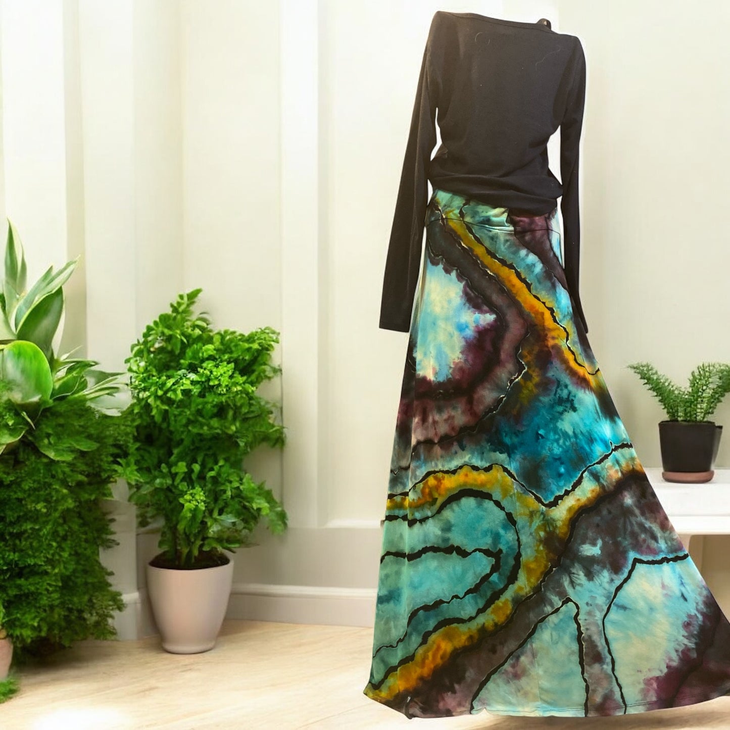 Reverse Geode Design Women's Extra Large Maxi Shirt