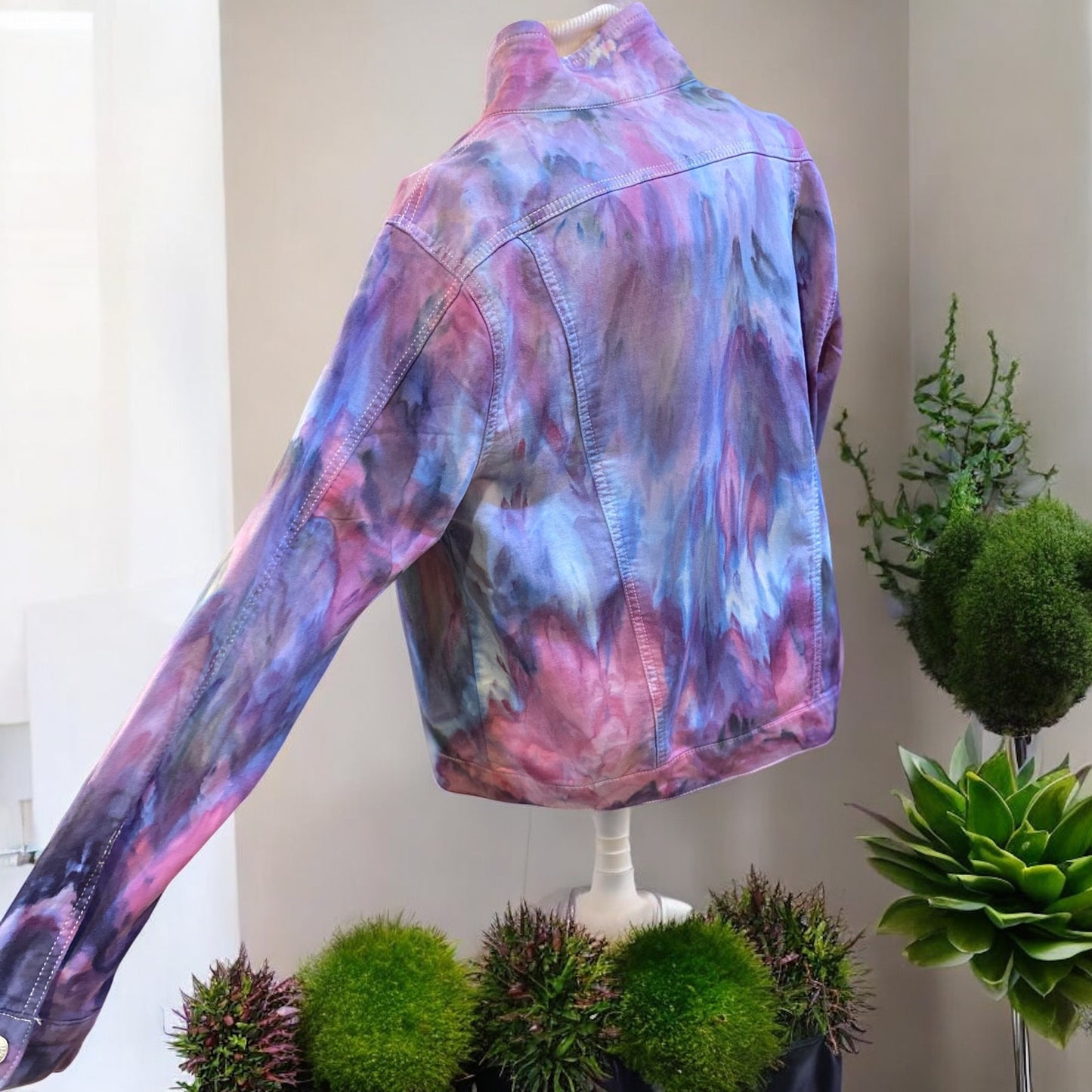 Women's Feather Design Jean Style Medium Jacket