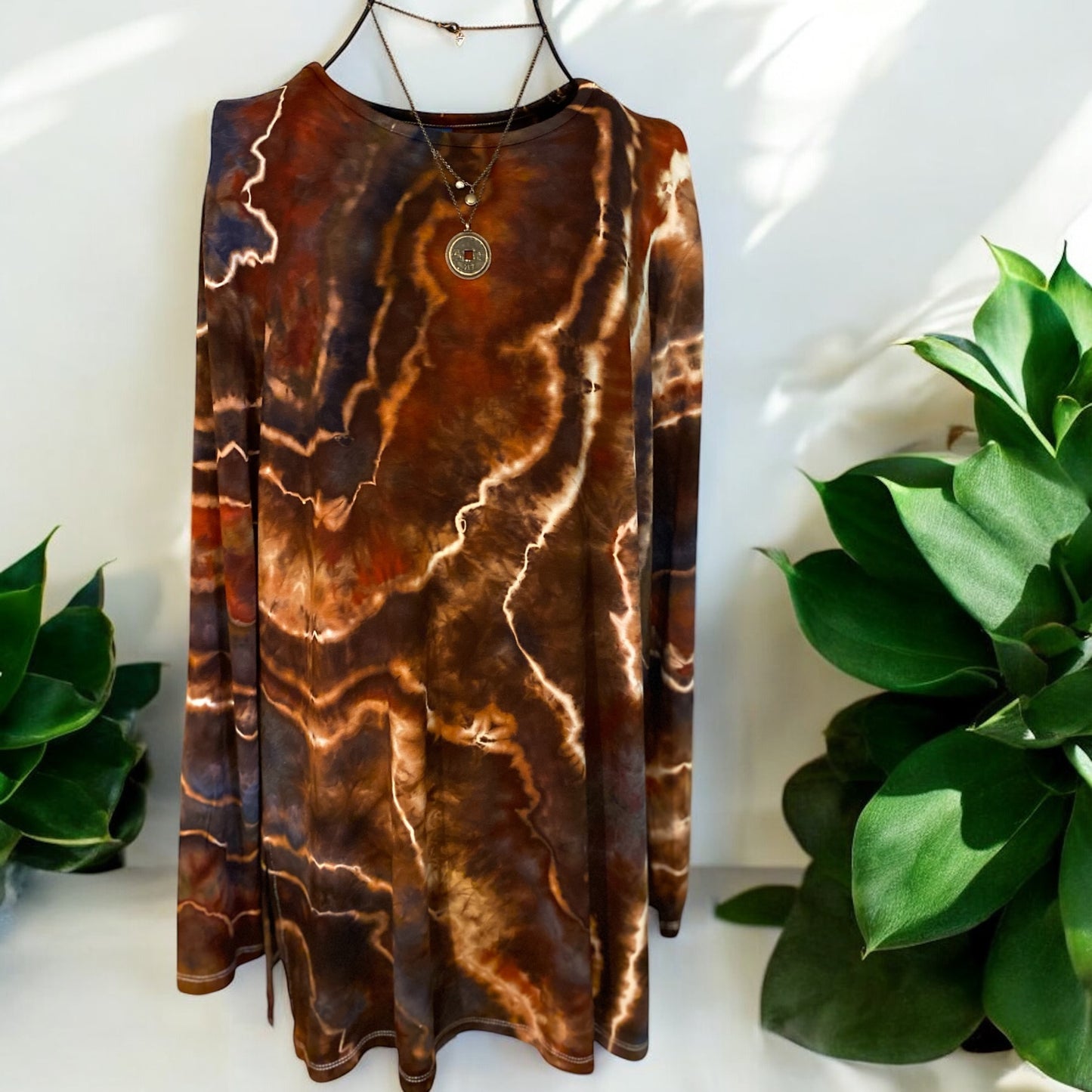 Women's Geode Design Luxe Tunic T-Shirt Medium