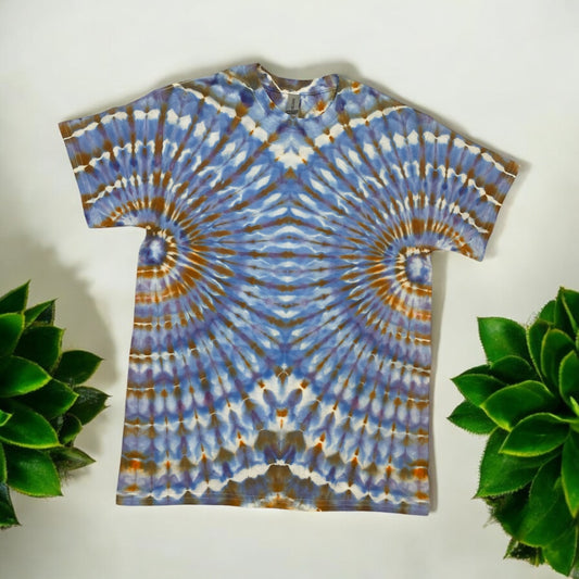 Double Fan Fold Design Medium Unisex T- Shirt