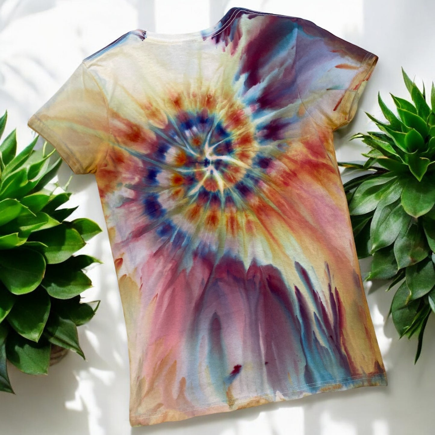 Classic Women's Small Spiral Tee