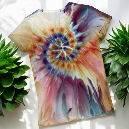Classic Women's Small Spiral Tee