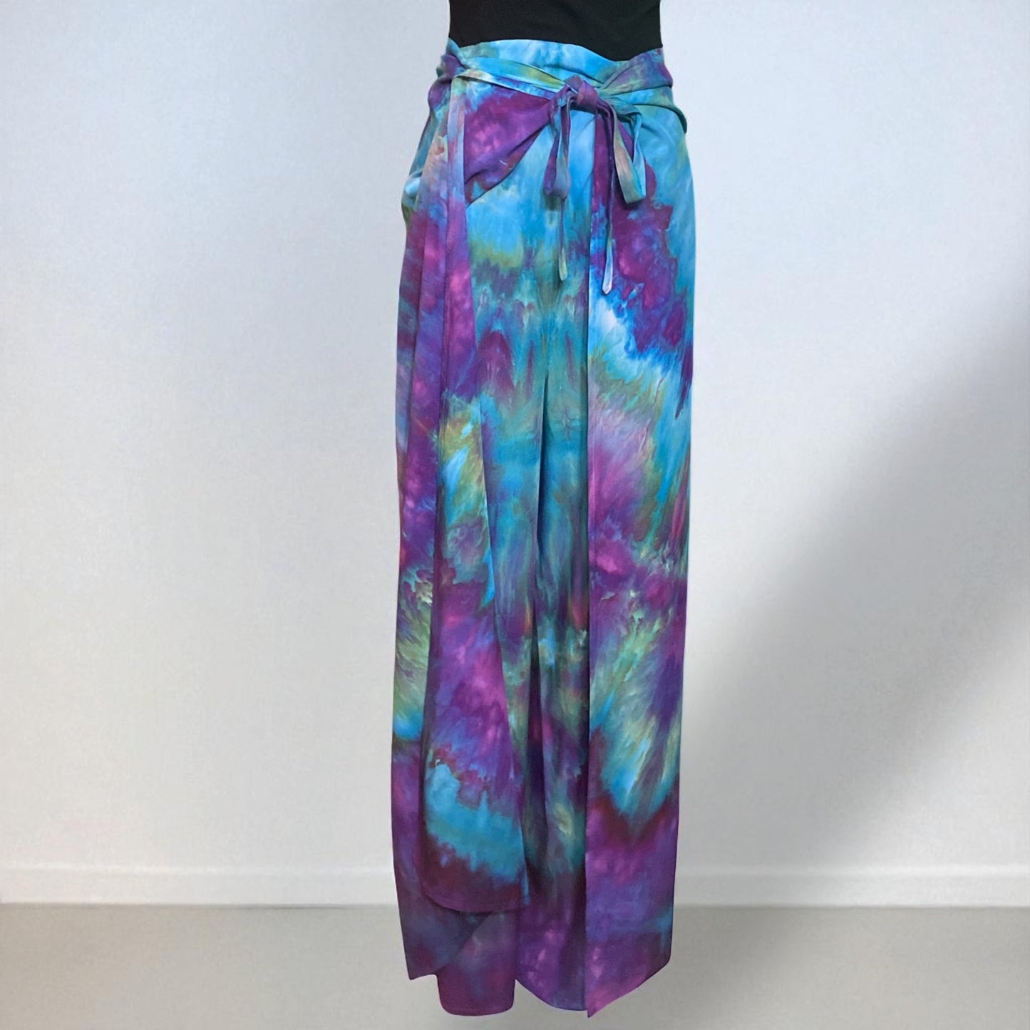 Mindbender Feather Design Plus Size Wrap Around Pants
