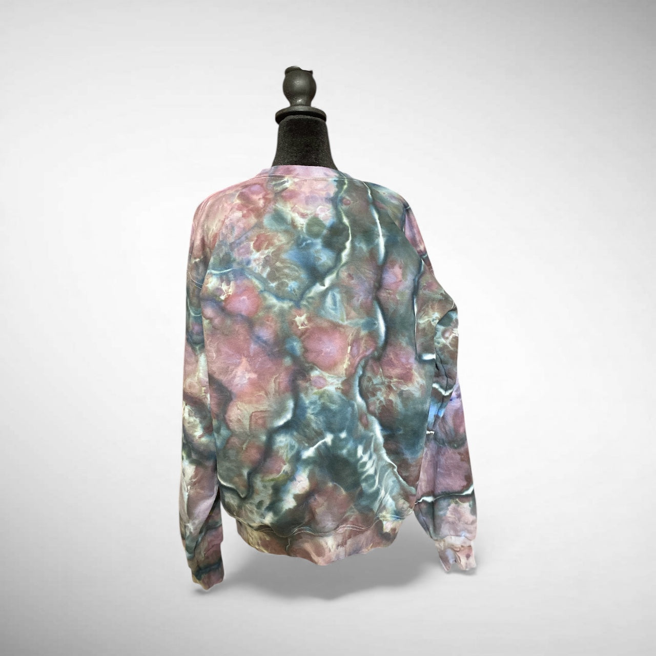 Geode Design Unisex Crewneck Sweatshirt Size Medium